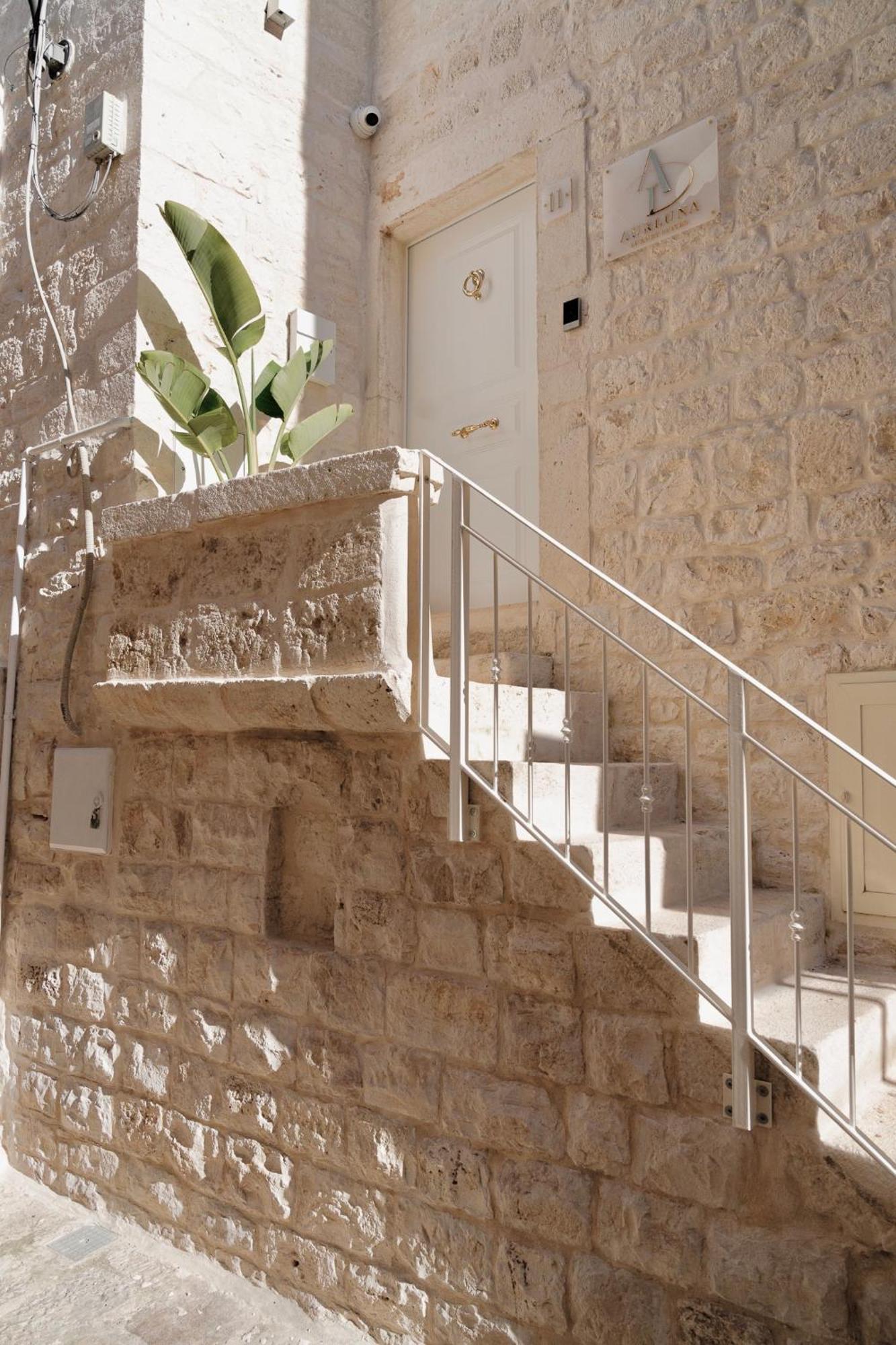 Aurluna Luxury Suites Bari Exteriör bild